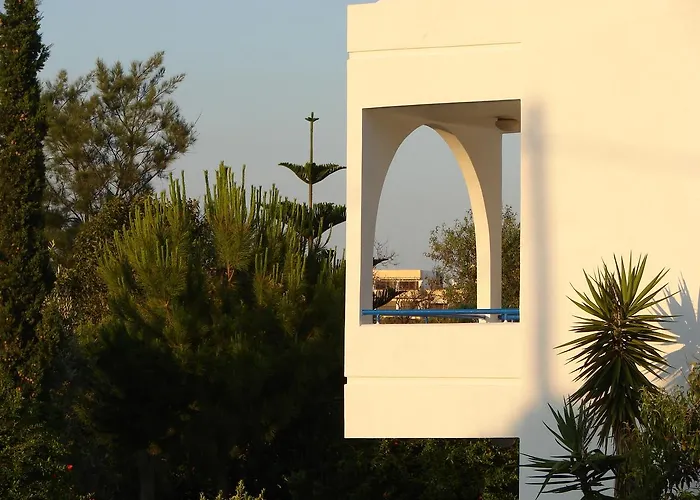 Flame Lily & 法里拉基