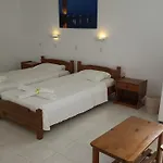 Flame Lily & Hotel 3*