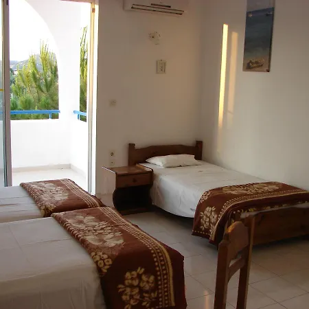 Flame Lily & ファリラキ