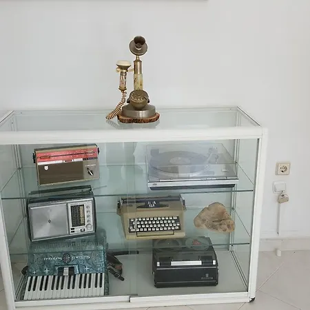 ホテル Flame Lily & 3*